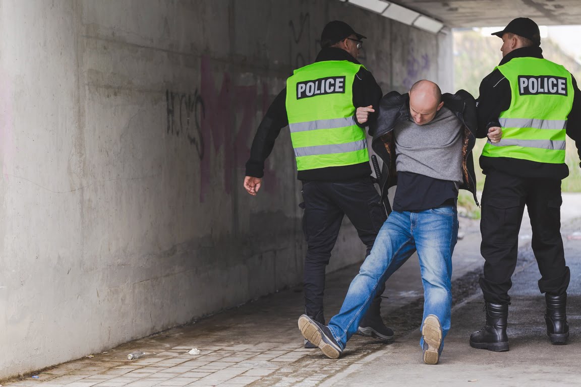 polak aresztowany DomPolski.uk - Polacy w Wielkiej Brytanii UK
